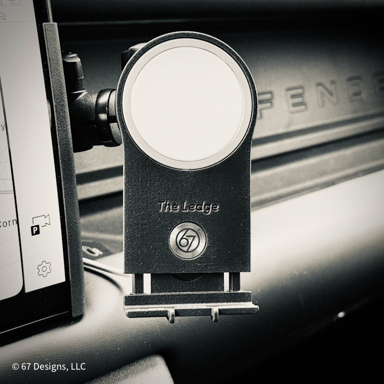 Ledge Phone Holder with Apple MagSafe Charger